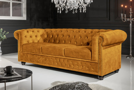 Trzyosobowa sofa Chesterfield z aksamitnym obiciem w kolorze żółtym