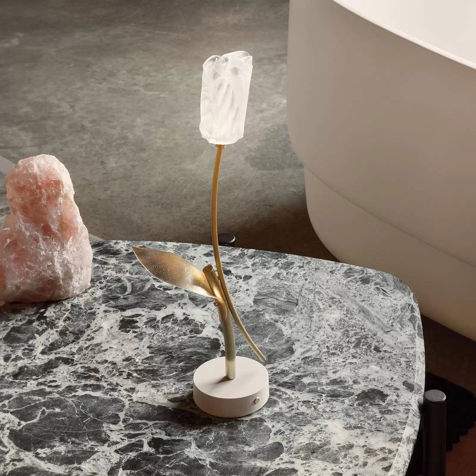 Akumulatorowa lampa stołowa LED Tulip, biała podstawa