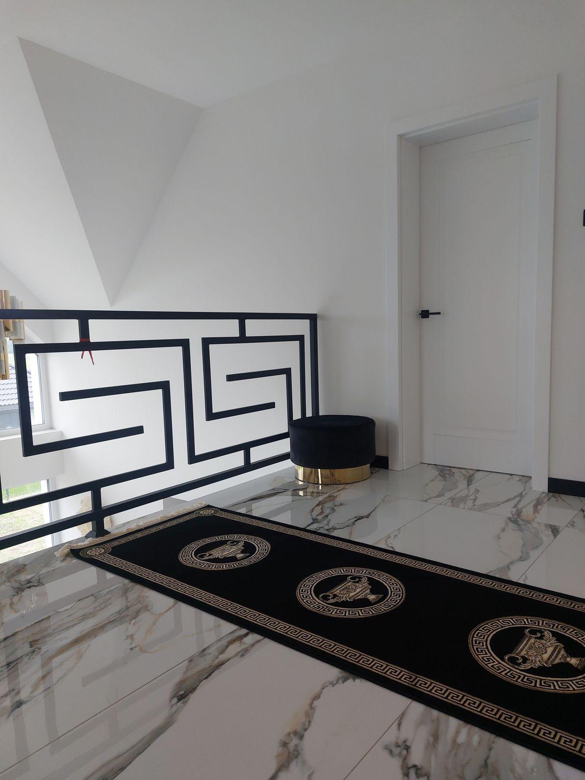 Dywan do holu z meandrem Versace + waza czarny 80/200