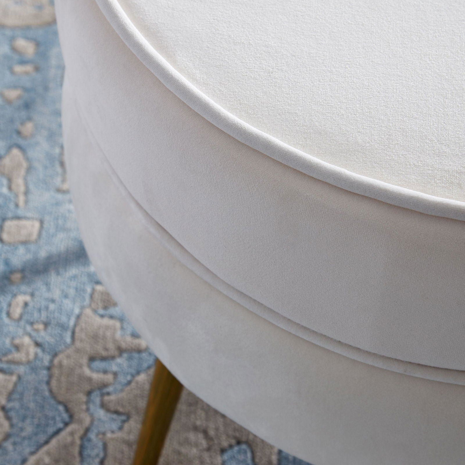 Fotel velvet kremowy 81 cm Wohnling / WL6.430