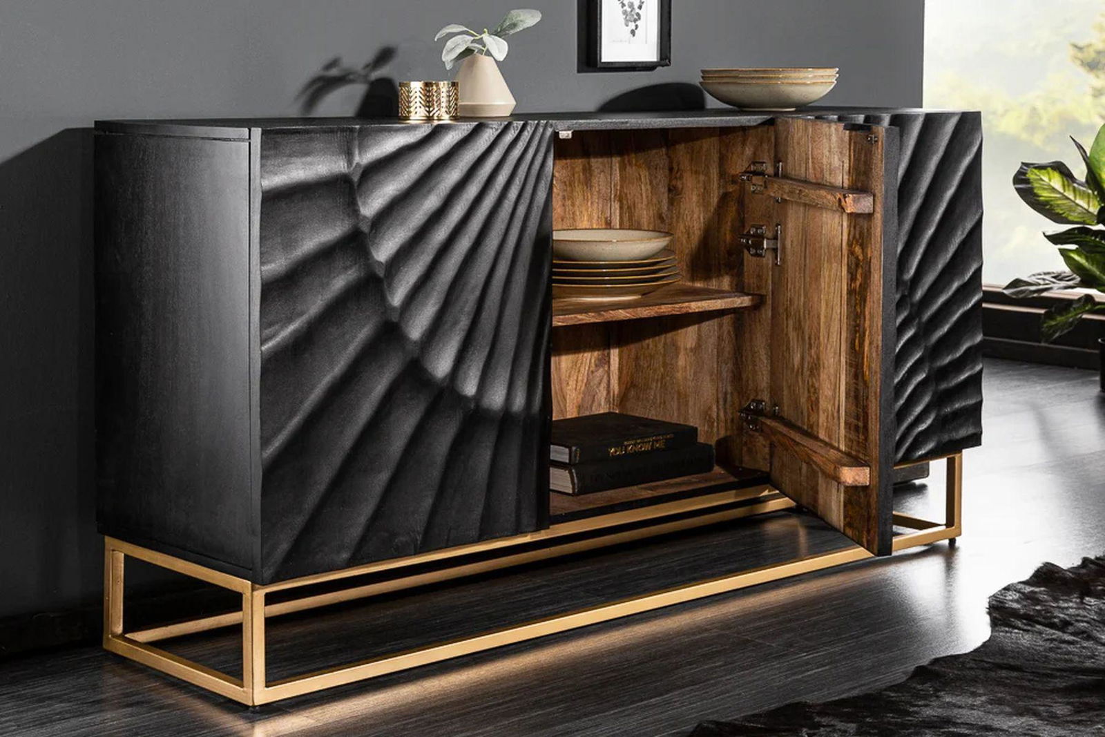 KOMODA SCORPION 140 CM MANGO CZARNA 41399 / INVICTA INTERIOR