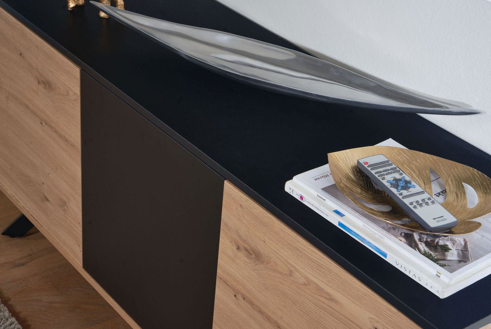 KOMODA WOHNLING MDF OPTYKA DĘBU 135 CM / WL6.662