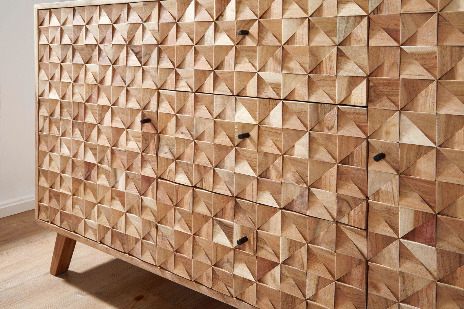 Komoda REWA 140 cm lite drewno akacja Wohnling / WL5.598