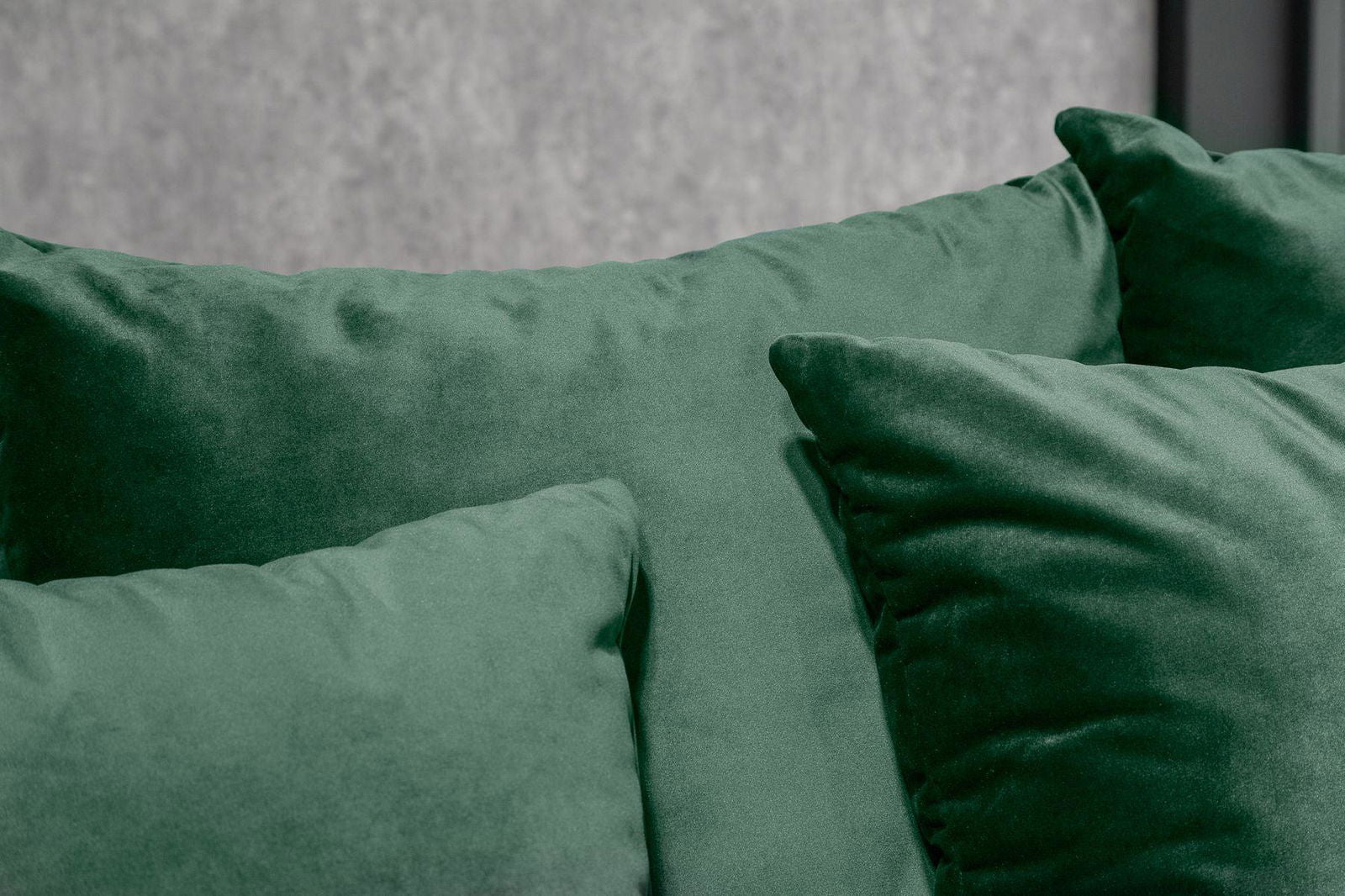 SOFA NAROŻNA LOFT SZMARAGDOWA z pufą / 39831 / INVICTA INTERIOR