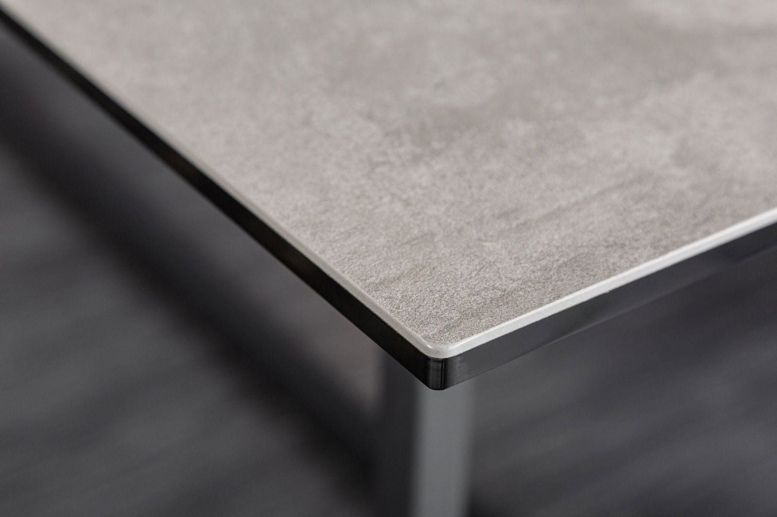 STÓŁ SYMBIOSE 200 CM SZKŁO / CERAMIKA W OPTYCE BETONU / 40669 / INVICTA INTERIOR
