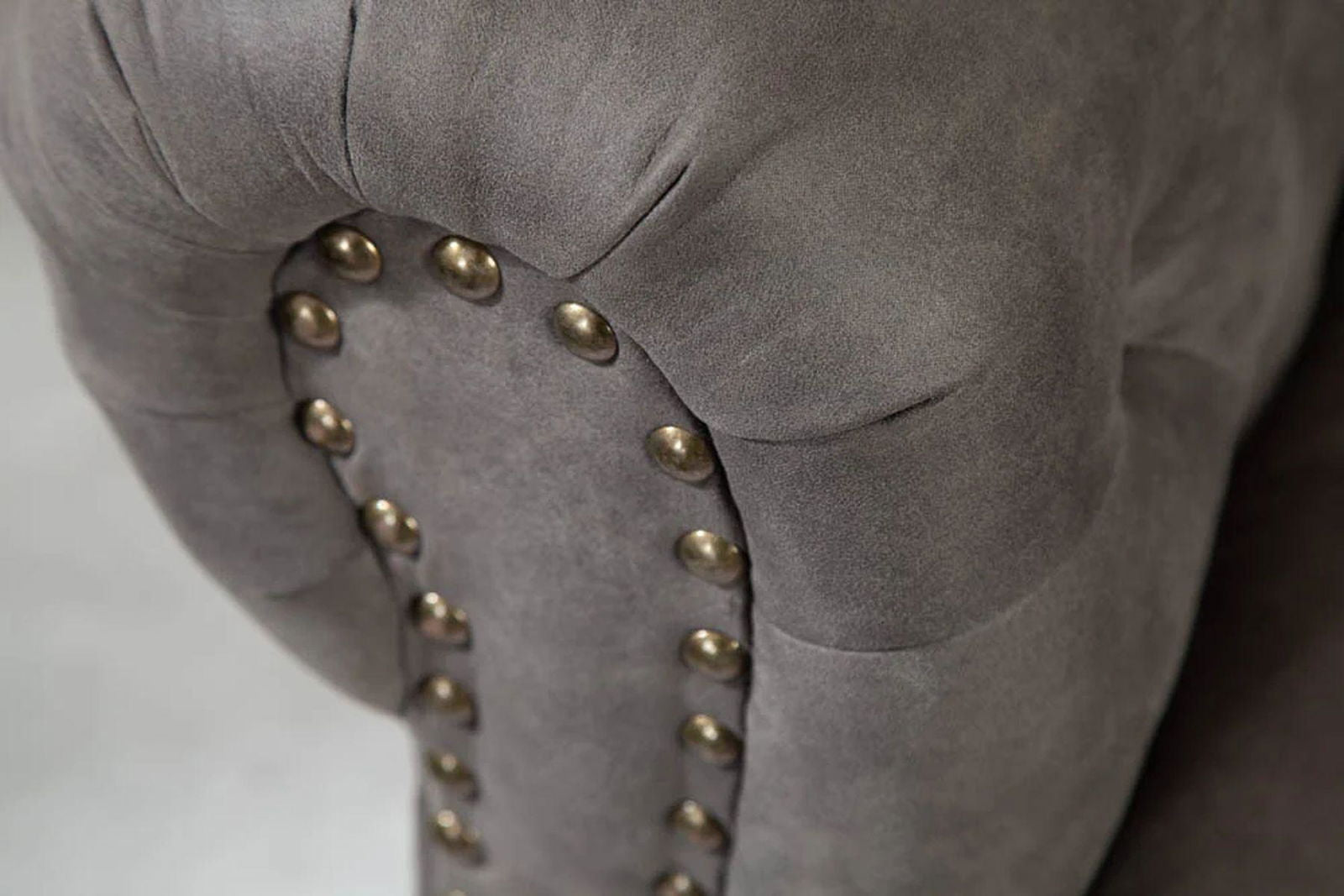 Sofa Chesterfield  2 osobowa  szara / 40518 / INVICTA INTERIOR