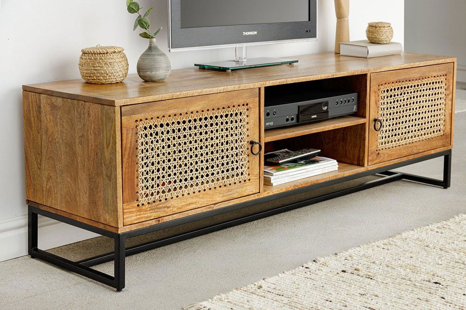 Szafka RTV Vienna 150cm mango wiklina/ 41741 / INVICTA INTERIOR