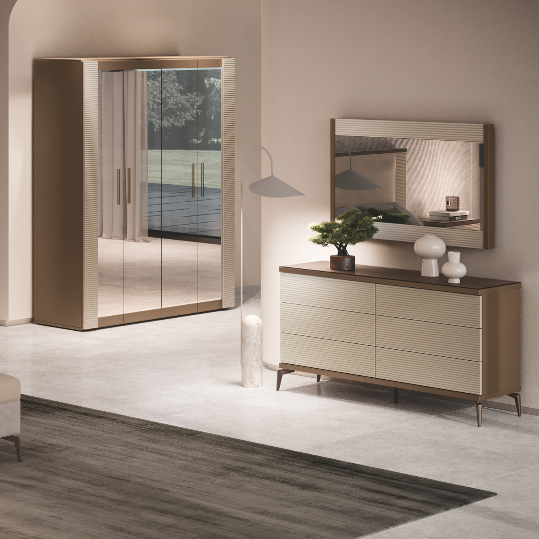 lustro Linea prostokątne z prążkowanymi panelami u góry i dołu, brązowa cienka rama, styl modern