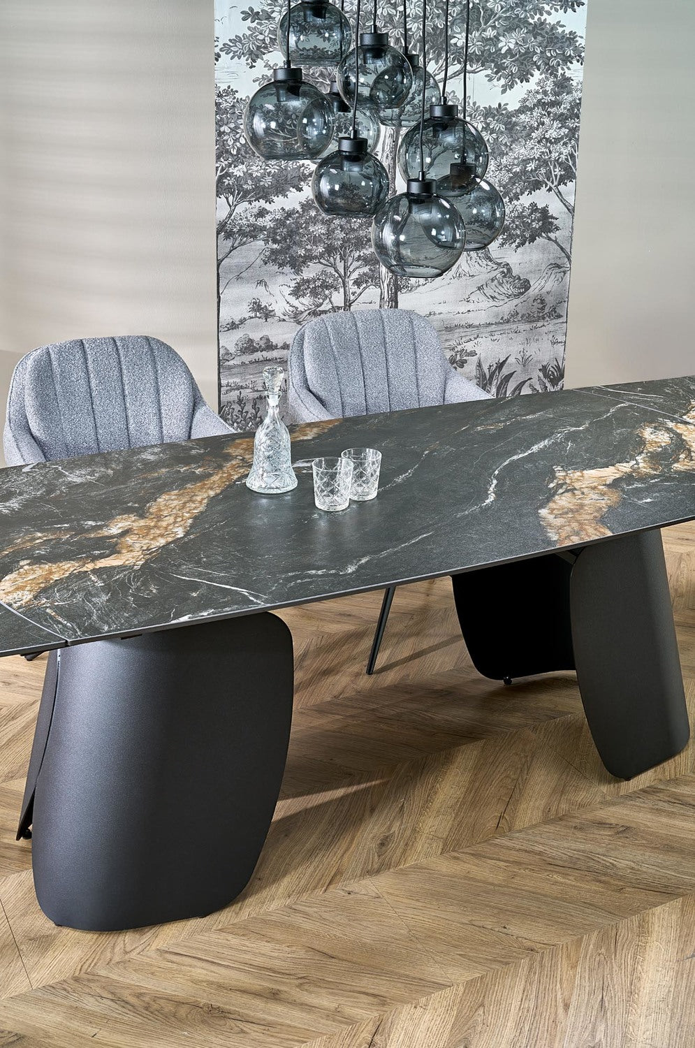 Stół rozkładany blat ze spieku optyka czarny marmur na stalowych nogach