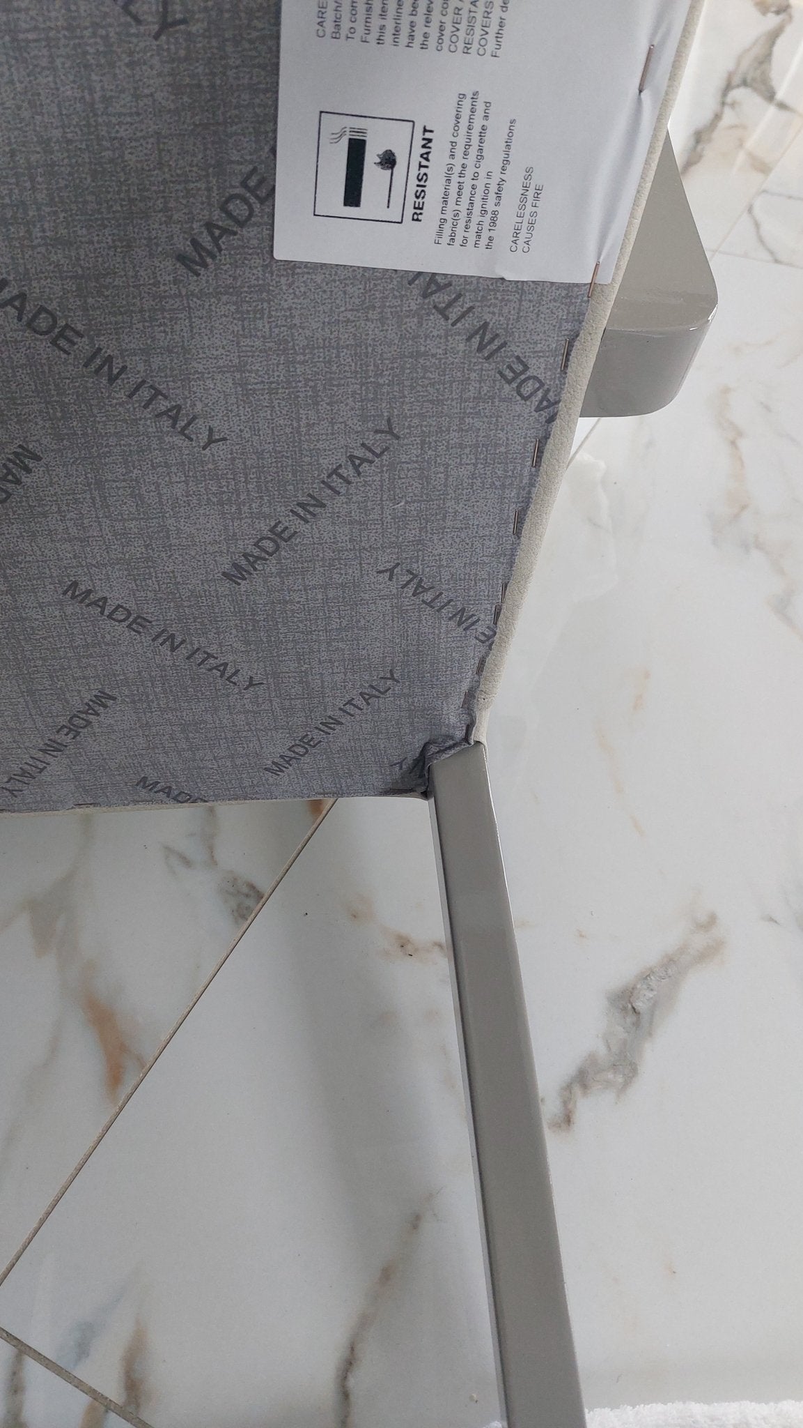 WŁOSKIE NOWOCZESNE KRZESŁO Z PODŁOKIETNIKIEM SOLE / ACCA DESIGN