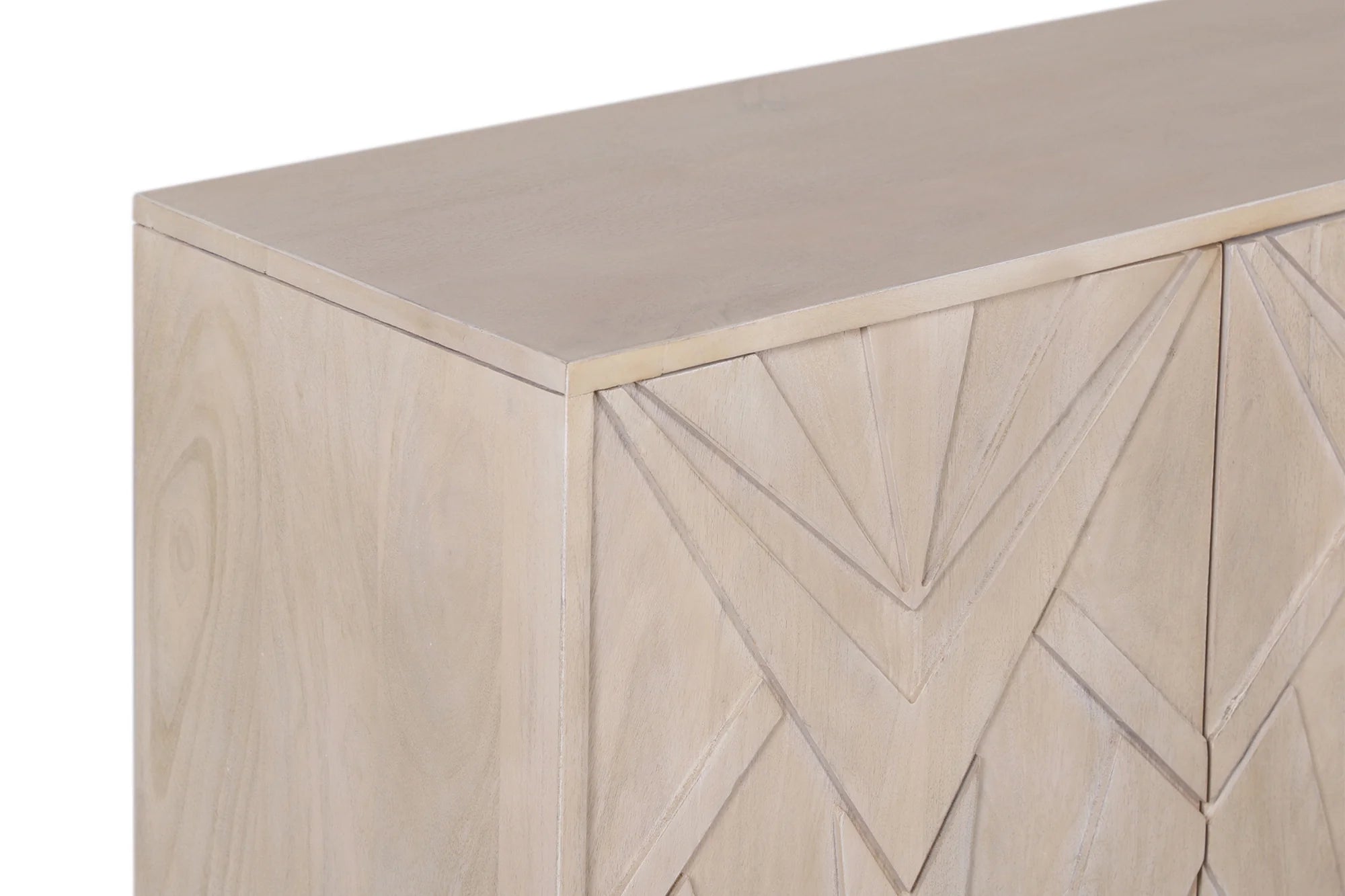 Komoda z drewna mango z rzeźbionym frontem i czarną, metalową podstawą – nowoczesny design z nutą art deco