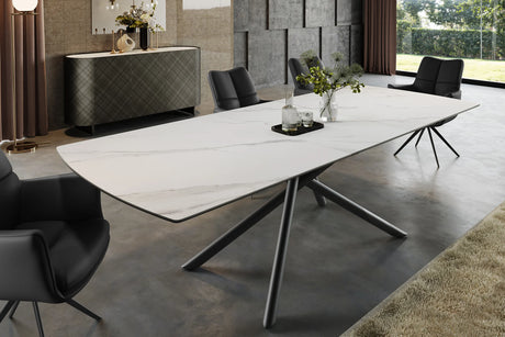 Stół rozkładany z ceramicznym blatem i czarną metalową podstawą – nowoczesny design