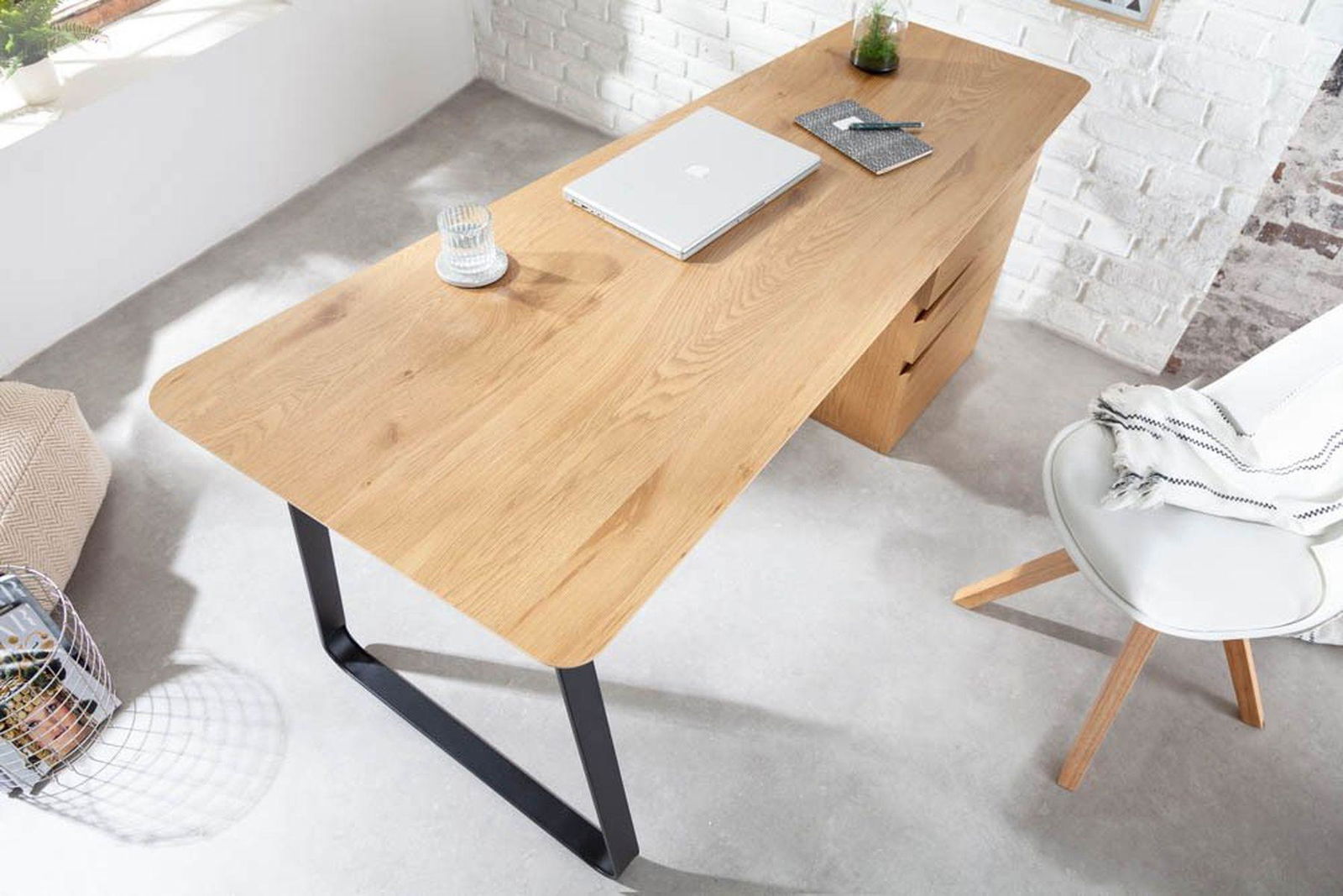 BIURKO STUDIO 160 CM OPTYKA DĄB NATURALNY / 40986  / INVICTA INTERIOR
