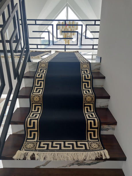 Dywan do holu z meandrem Versace czarny 80/200