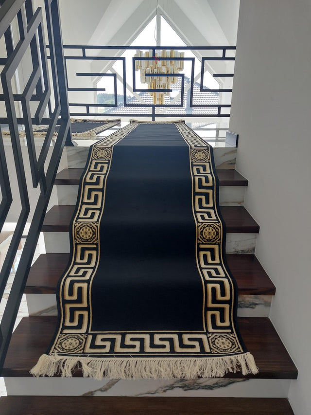 Dywan do holu z meandrem Versace czarny 80/300