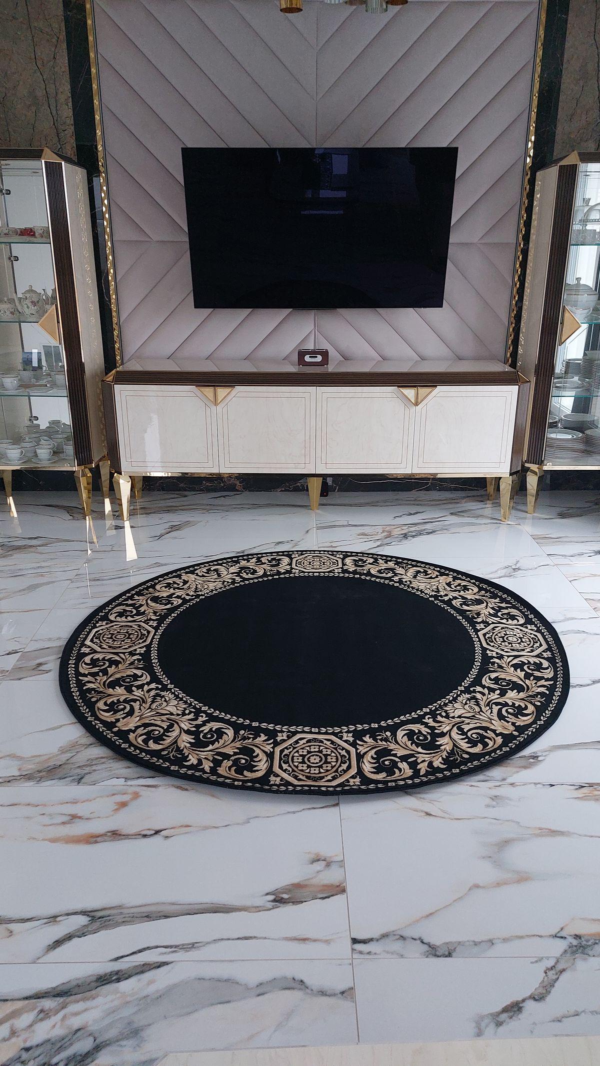 Dywan z meandrem Versace Rococo czarny 200
