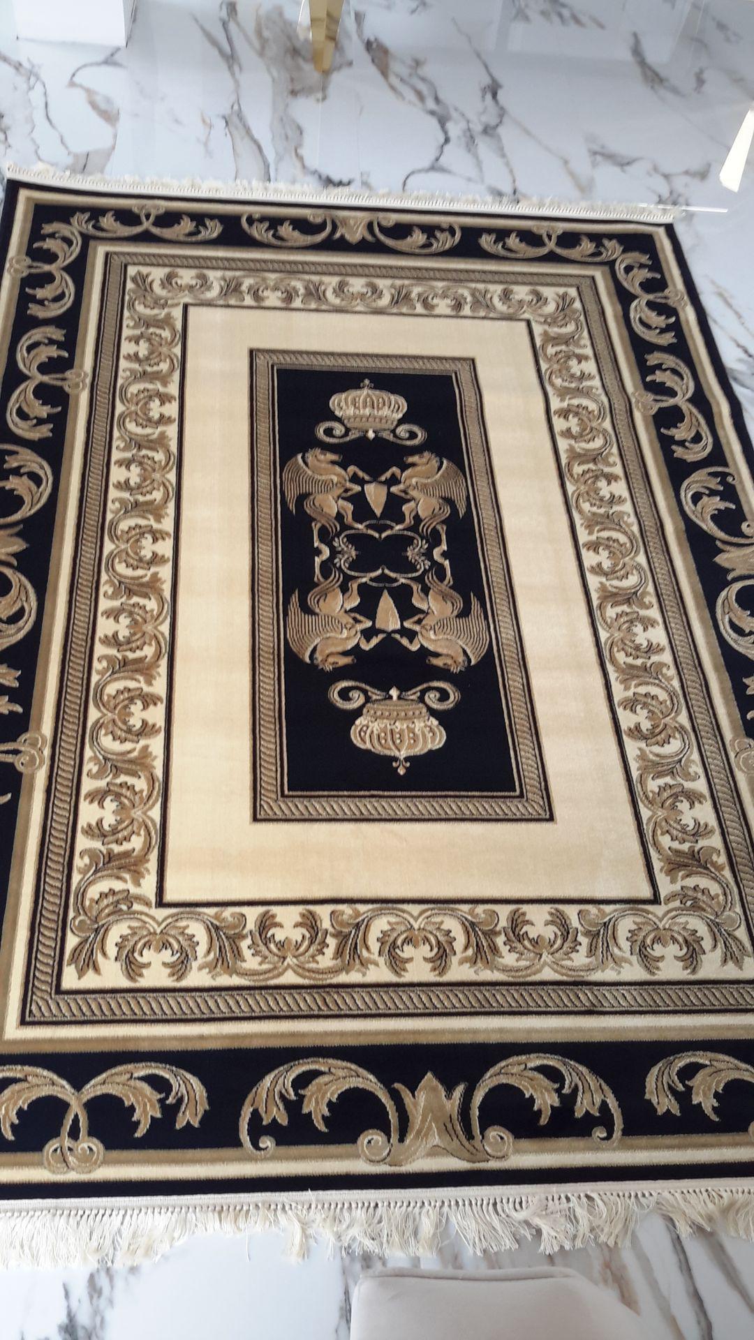 Dywan z meandrem Versace + dekor kremowy 100/140