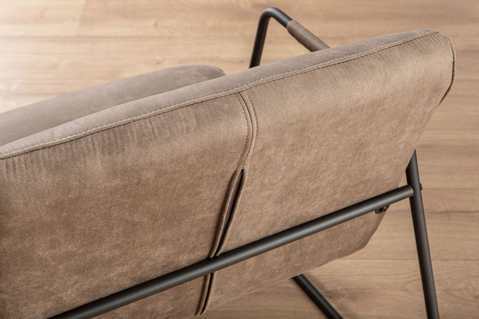 Fotel Mustang Lounger Antyczny taupe / 39484  / INVICTA INTERIOR