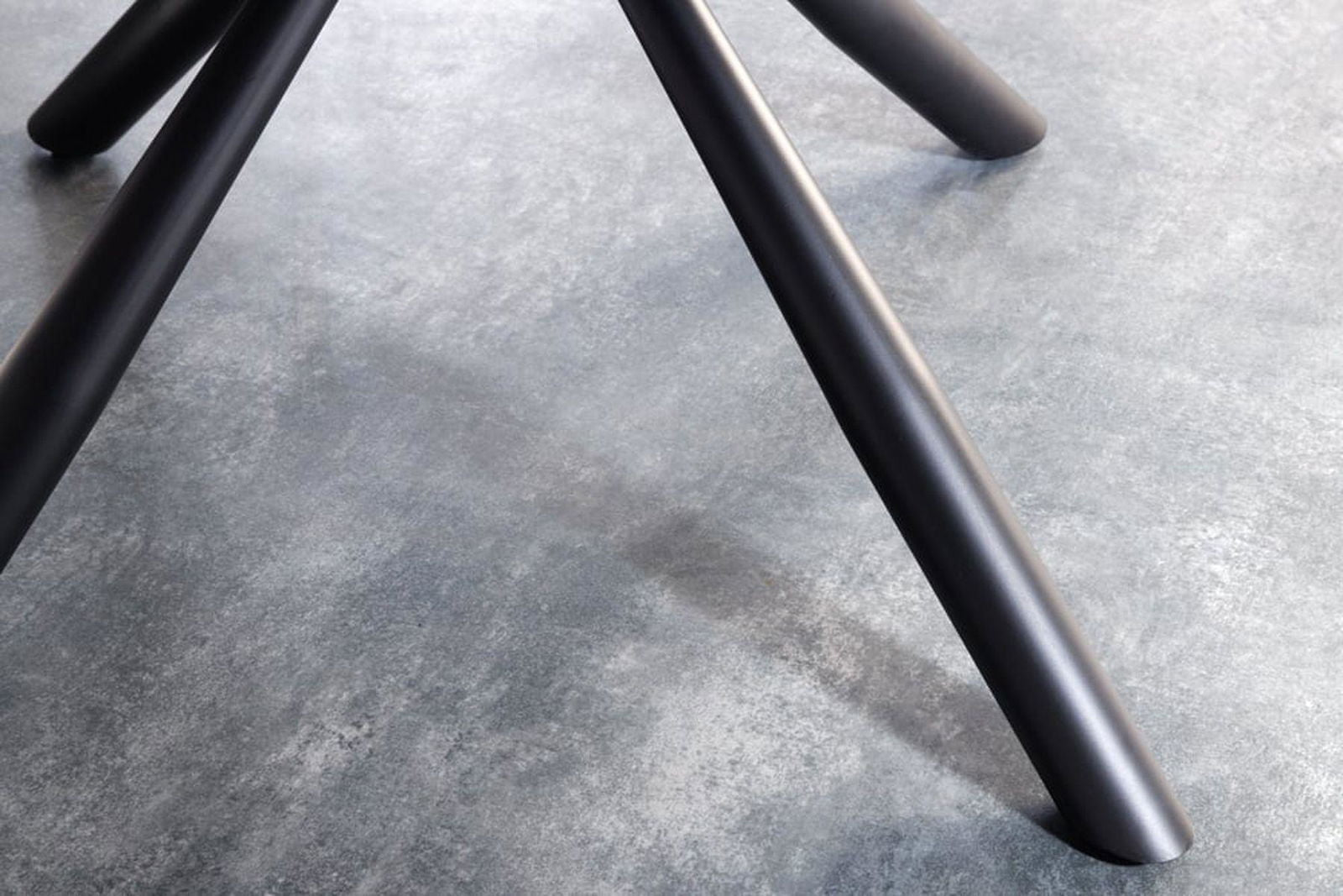 KRZESŁO OBROTOWE Z PODŁOKIETNIKIEM BIG GEORGE BEŻOWE  60 CM / 42674 / INVICTA INTERIOR