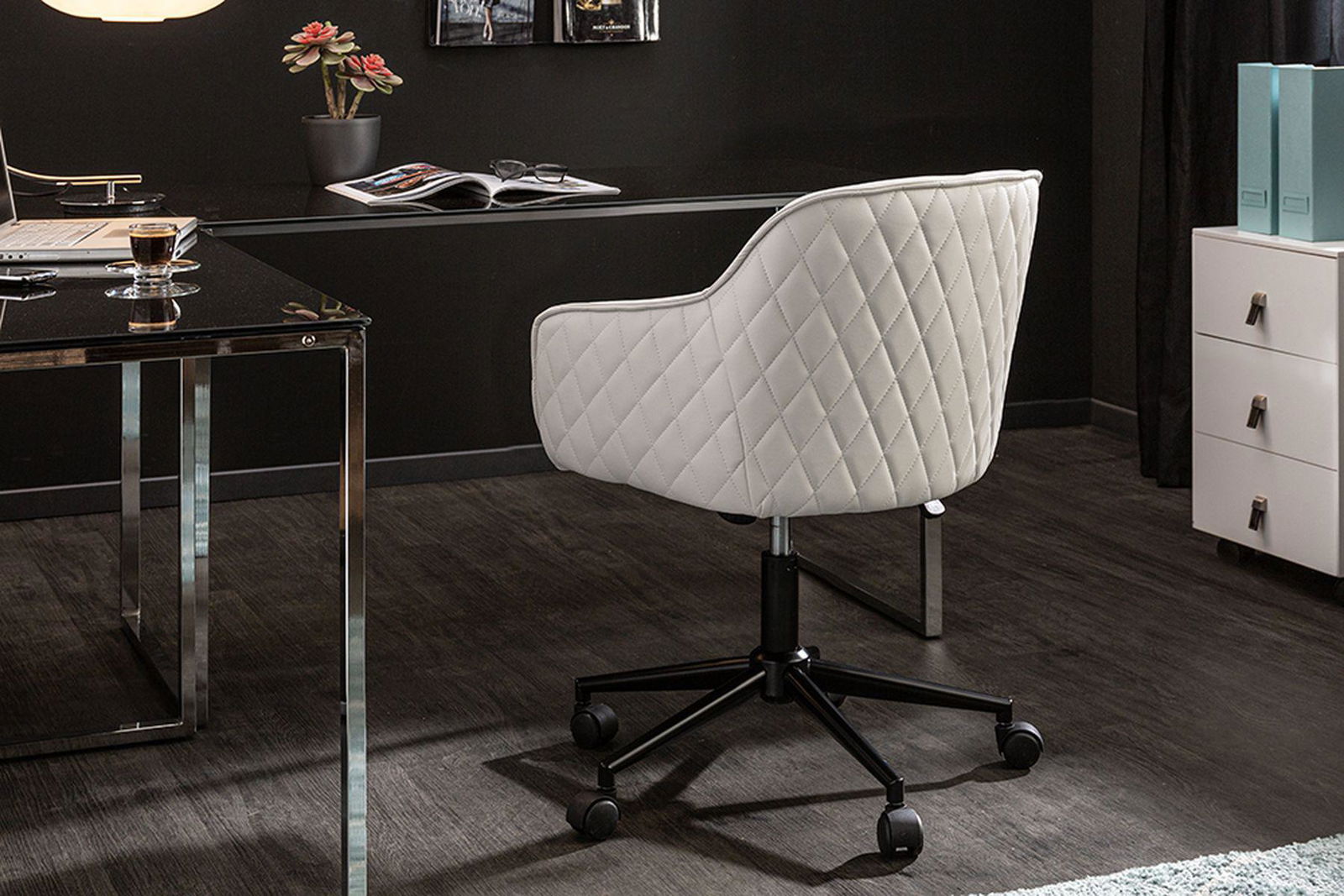KRZESłO BIUROWE EUPHORIA BIAŁA SYNTETYCZNA SKÓRA / 40868 / INVICTA INTERIOR
