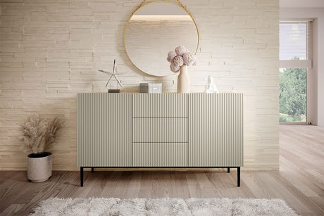 Komoda Nicole 150 cm z szufladami i metalowymi nogami - kaszmir / czarne nóżki