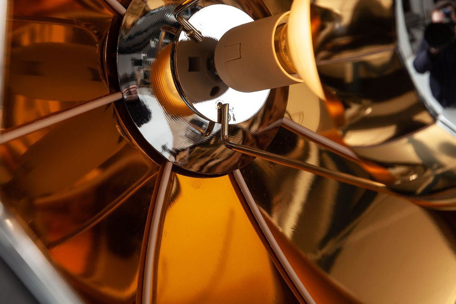 LAMPA PODŁOGOWA STUDIO CZARNO ZŁOTA / 40779 / INVICTA INTERIOR