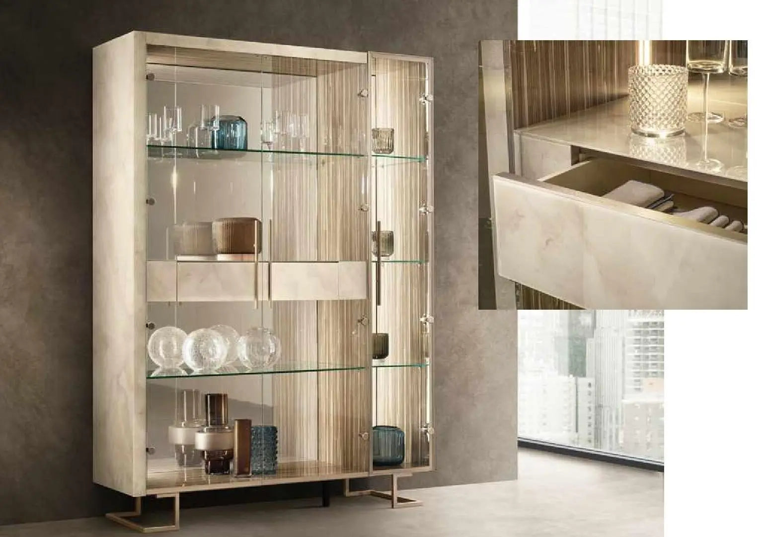 LUCE LIGHT WŁOSKA WITRYNA 3 DRZWIOWA z półkami szklanymi + szuflada 153 CM / ADORA /  ARREDOCLASSIC