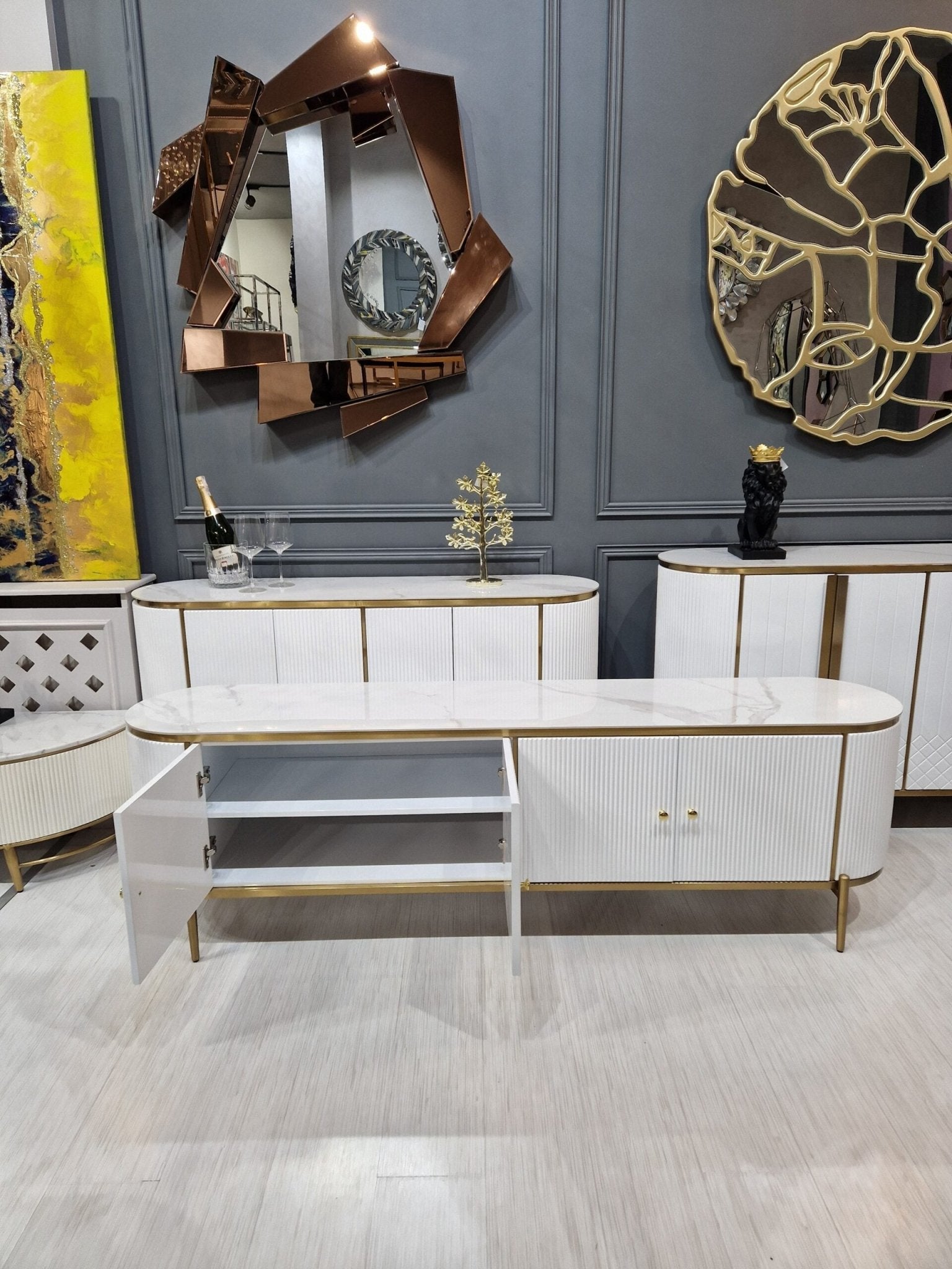 SZAFKA RTV NOWOCZESNA MARION BIAŁA / ZŁOTA PODSTAWA / AH