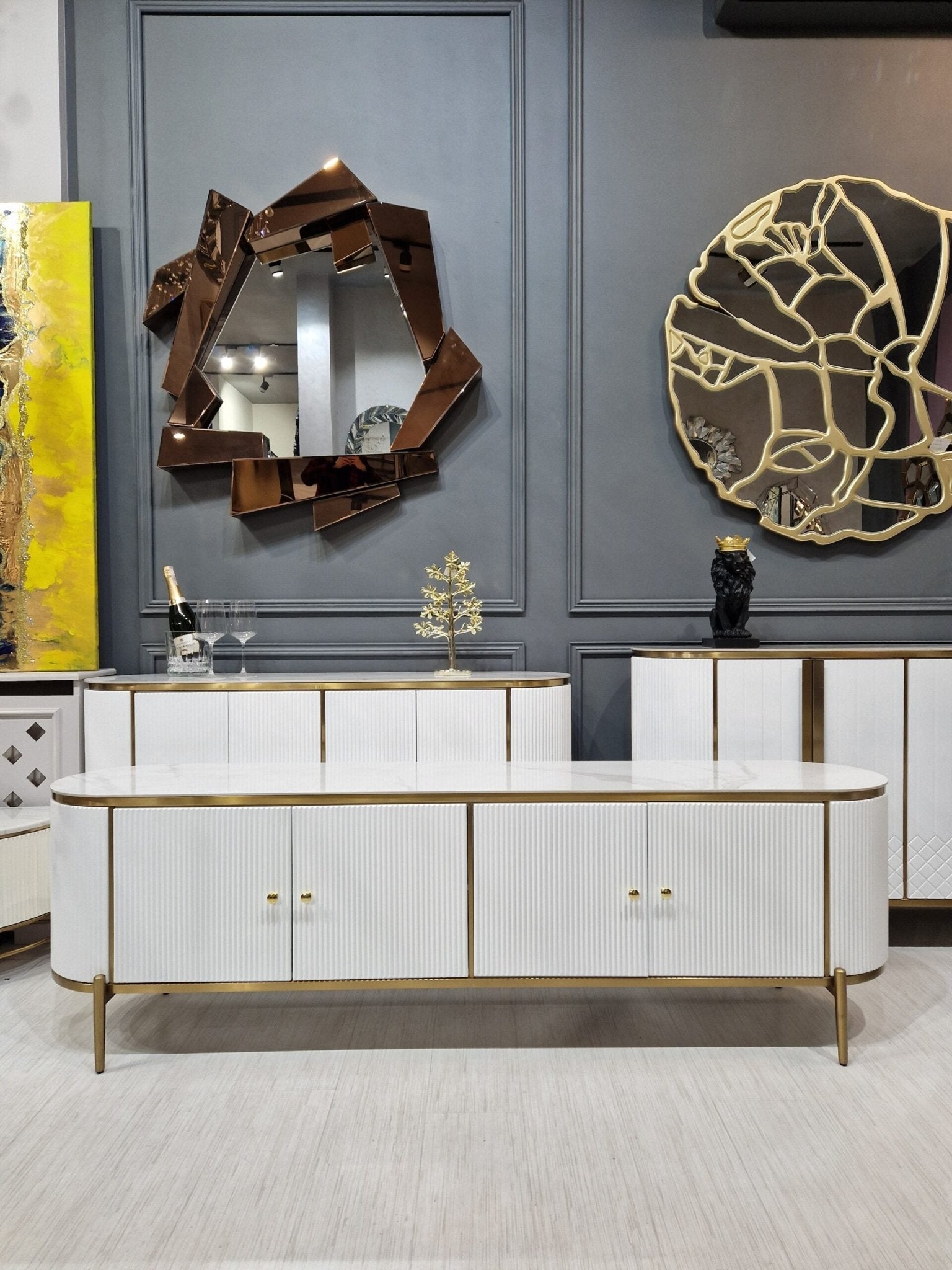 SZAFKA RTV NOWOCZESNA MARION BIAŁA / ZŁOTA PODSTAWA / AH