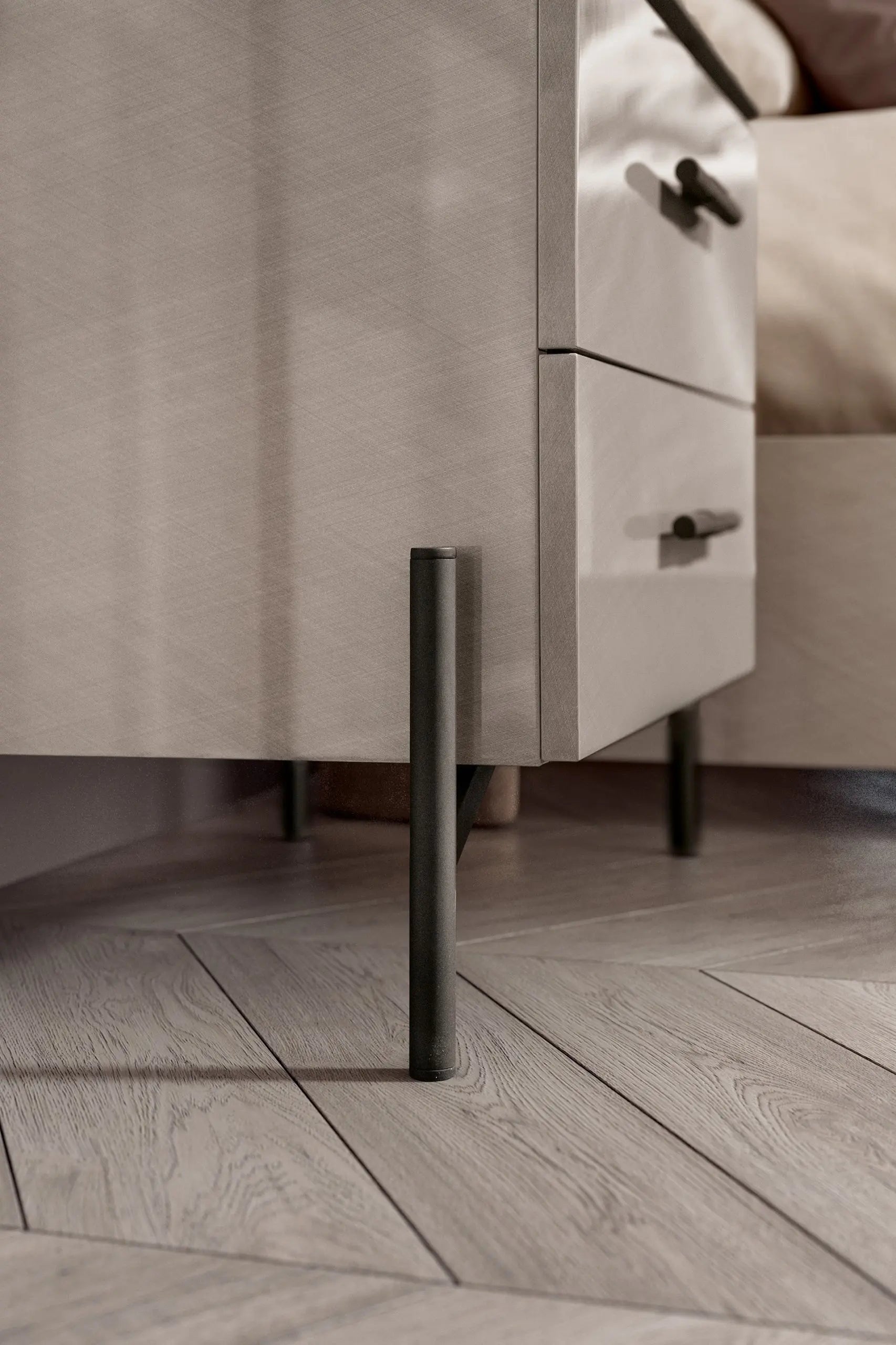 Włoska nowoczesna komoda 3 szufladowa SILVIA Status Italy Status Italy