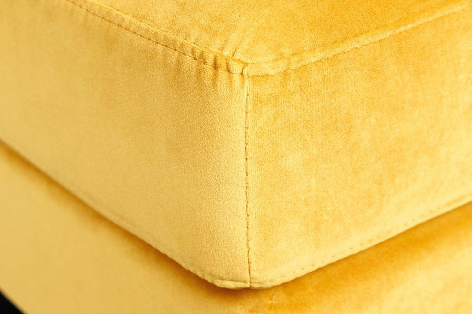 PUFA COZY VELVET MUSZTARDOWO ŻÓŁTY AKSAMIT 80 CM / 41302  / INVICTA INTERIOR
