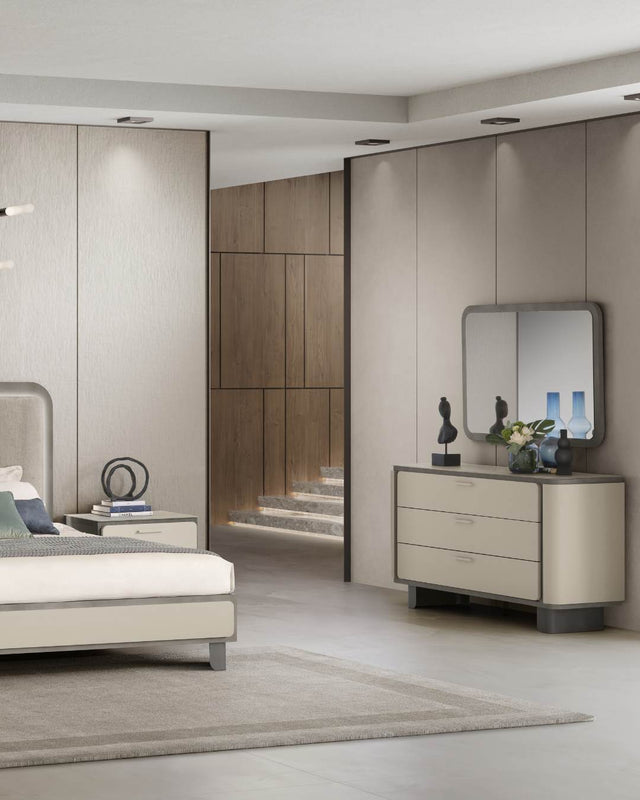 WŁOSKA KOMODA 3 SZUFLADOWA PERLA 135 CM / ARREDOCLASSIC