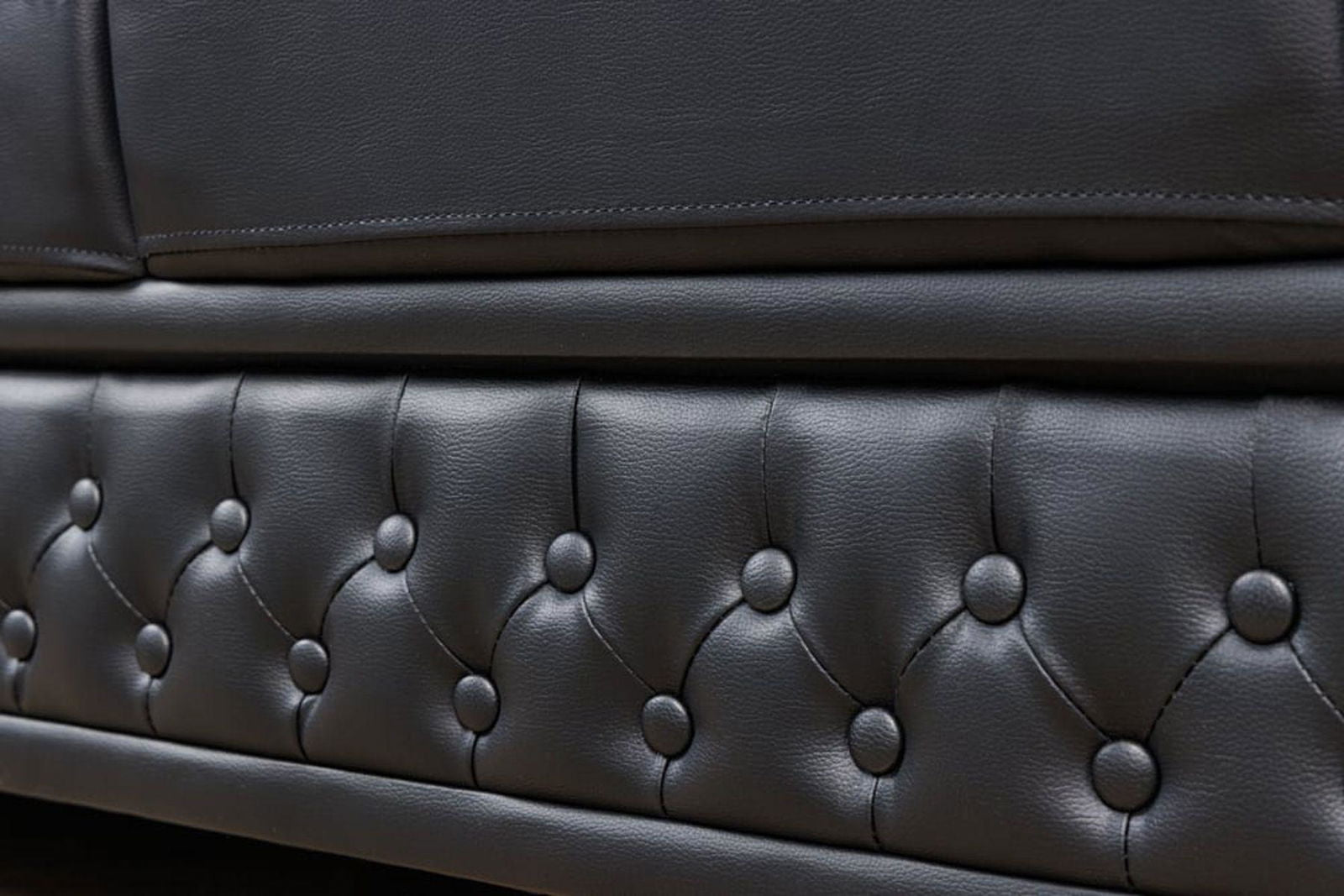 SOFA CHESTERFIELD 3 OSOBOWA IMITACJA SKÓRY CZARNA / 41447 / INVICTA INTERIOR