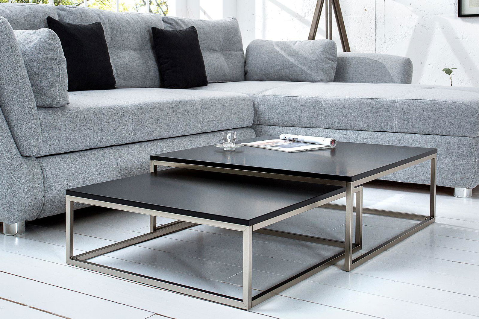 STOLIK ELEMENTS CZARNY  / 37118 / INVICTA INTERIOR