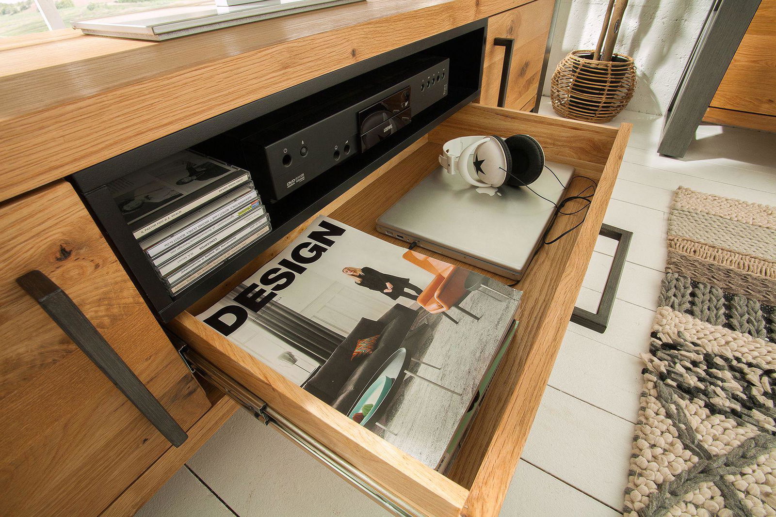 SZAFKA RTV DREWNO LITE DĄB THOR / 38810 / INVICTA INTERIOR