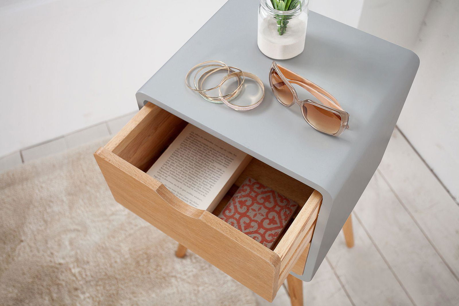 SZAFKA SCANDINAVIA SZARA / 39548 / INVICTA INTERIOR