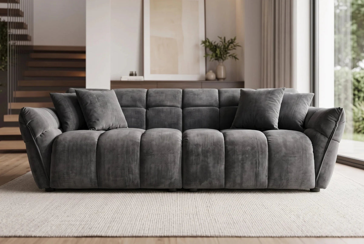Ciemnoszara sofa CLOUD w tkaninie velvet o zaokrąglonej formie do nowoczesnego salonu