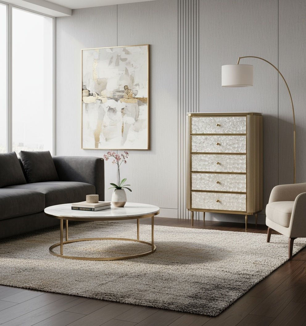 Komoda szampańskie złoto z 5 szufladami, perłowe fronty z naturalnej muszli, ryflowane boki, biały blat marmur syntetyczny