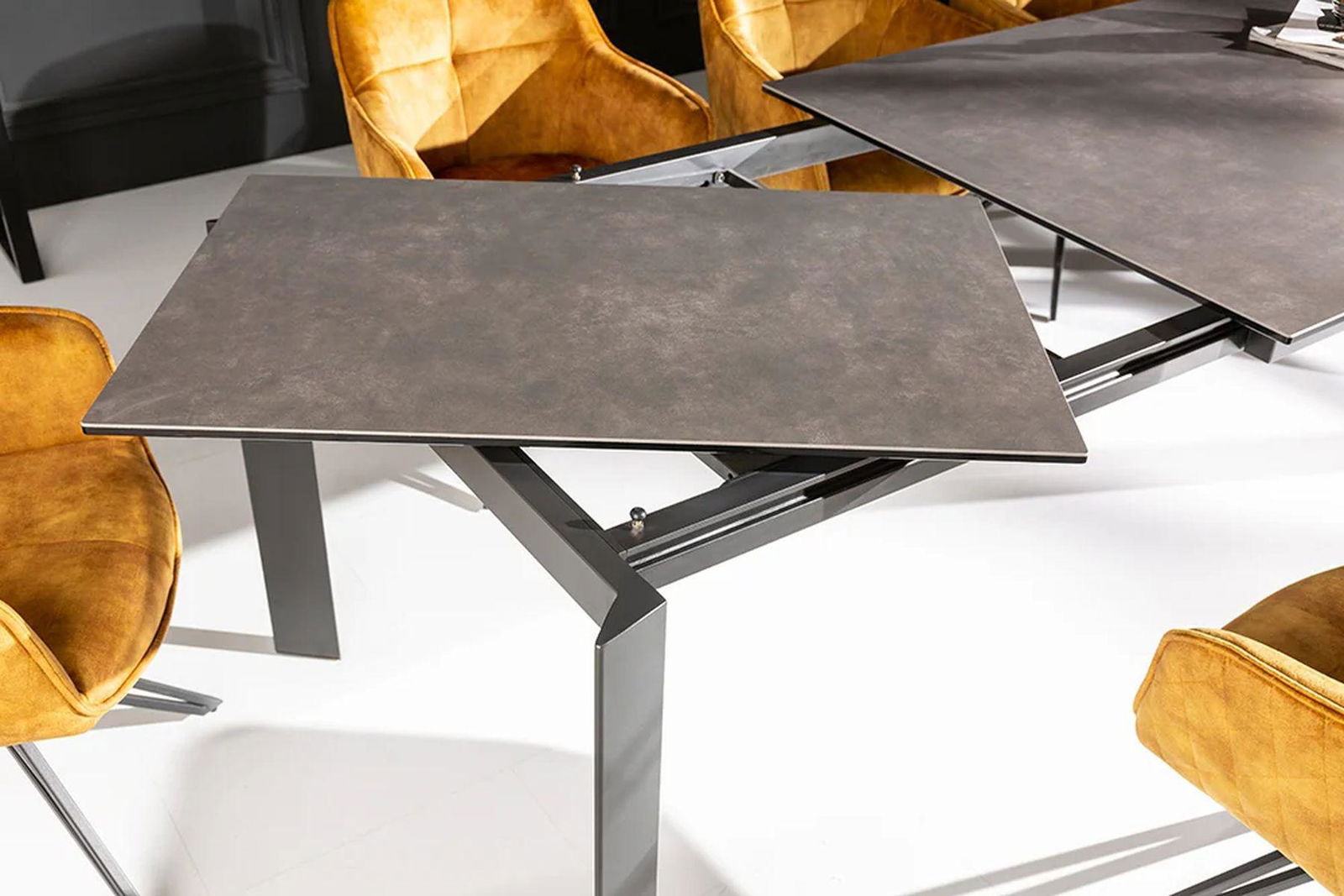 Stół rozkładany X7 180-240 cm ceramika optyka grafit 41383  / INVICTA INTERIOR