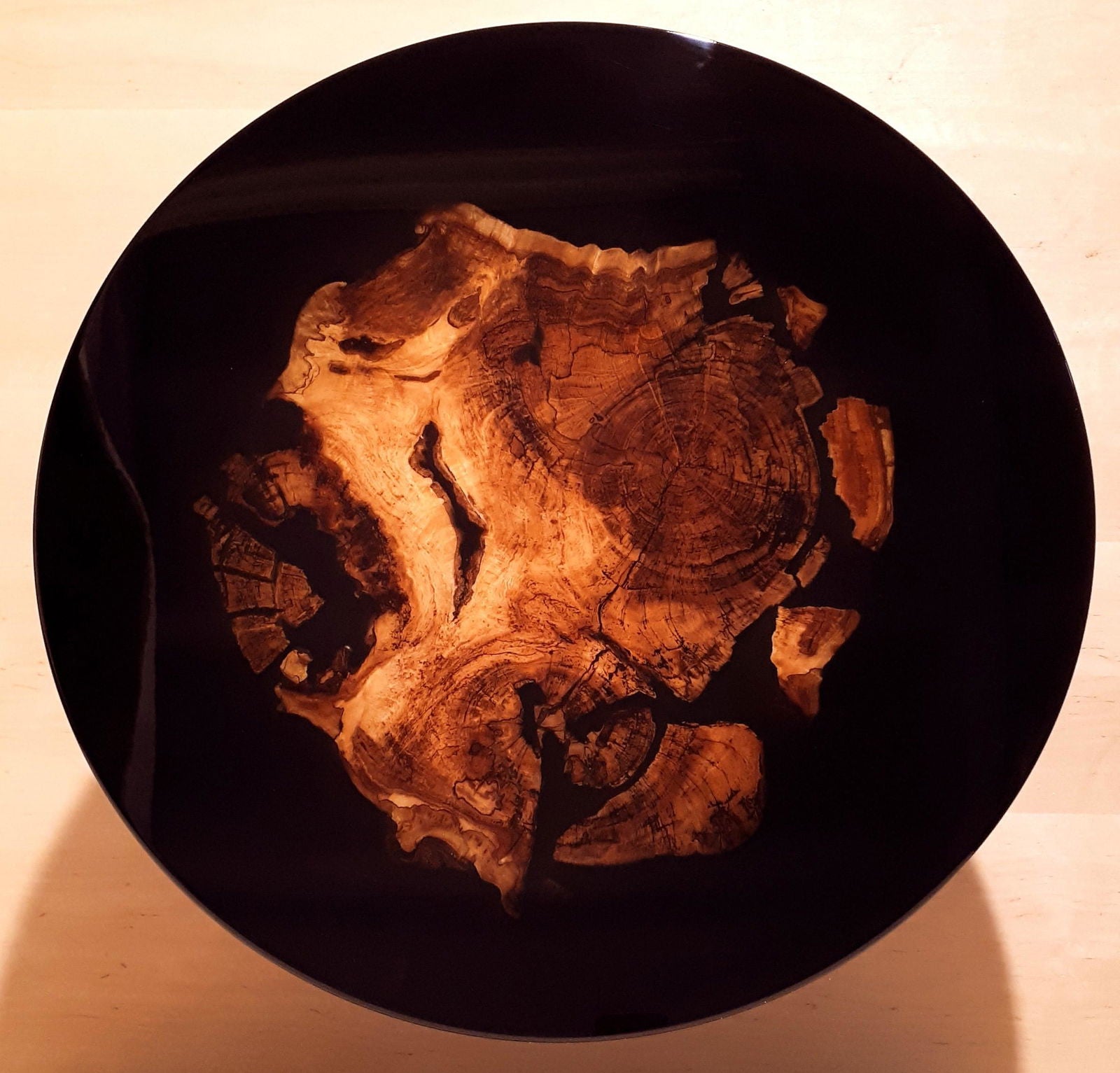 Stolik Beauty Nature drewno platan 60 cm  podstawa okrągła