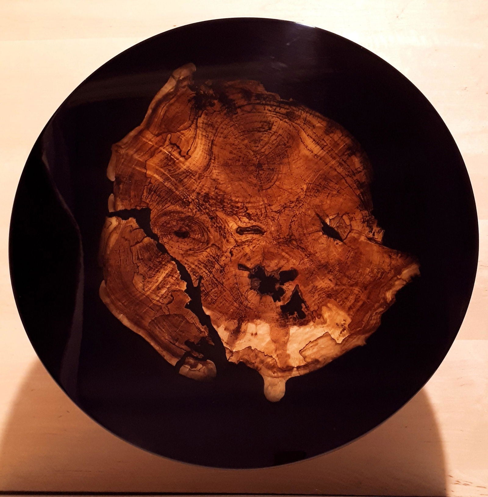 Stolik Beauty Nature drewno platan 60 cm  podstawa okrągła