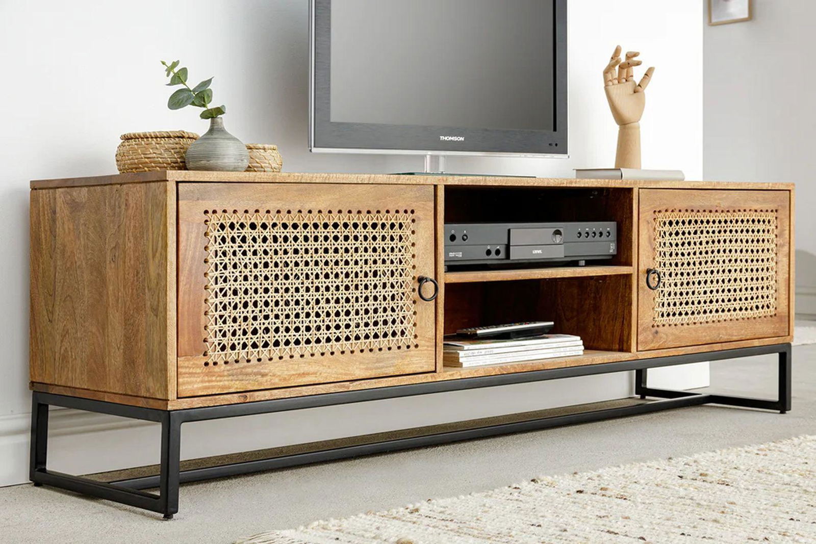 Szafka RTV Vienna 150cm mango wiklina/ 41741 / INVICTA INTERIOR