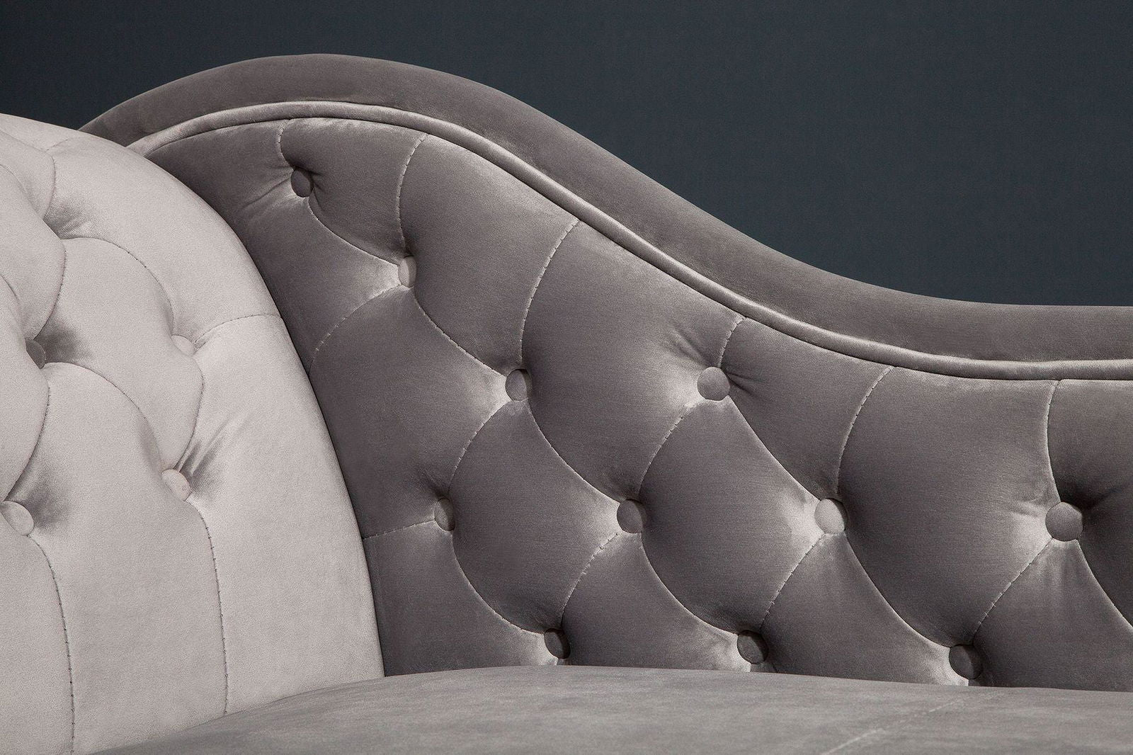 Szezlong Chesterfield srebrny aksamit / 38389  / INVICTA INTERIOR