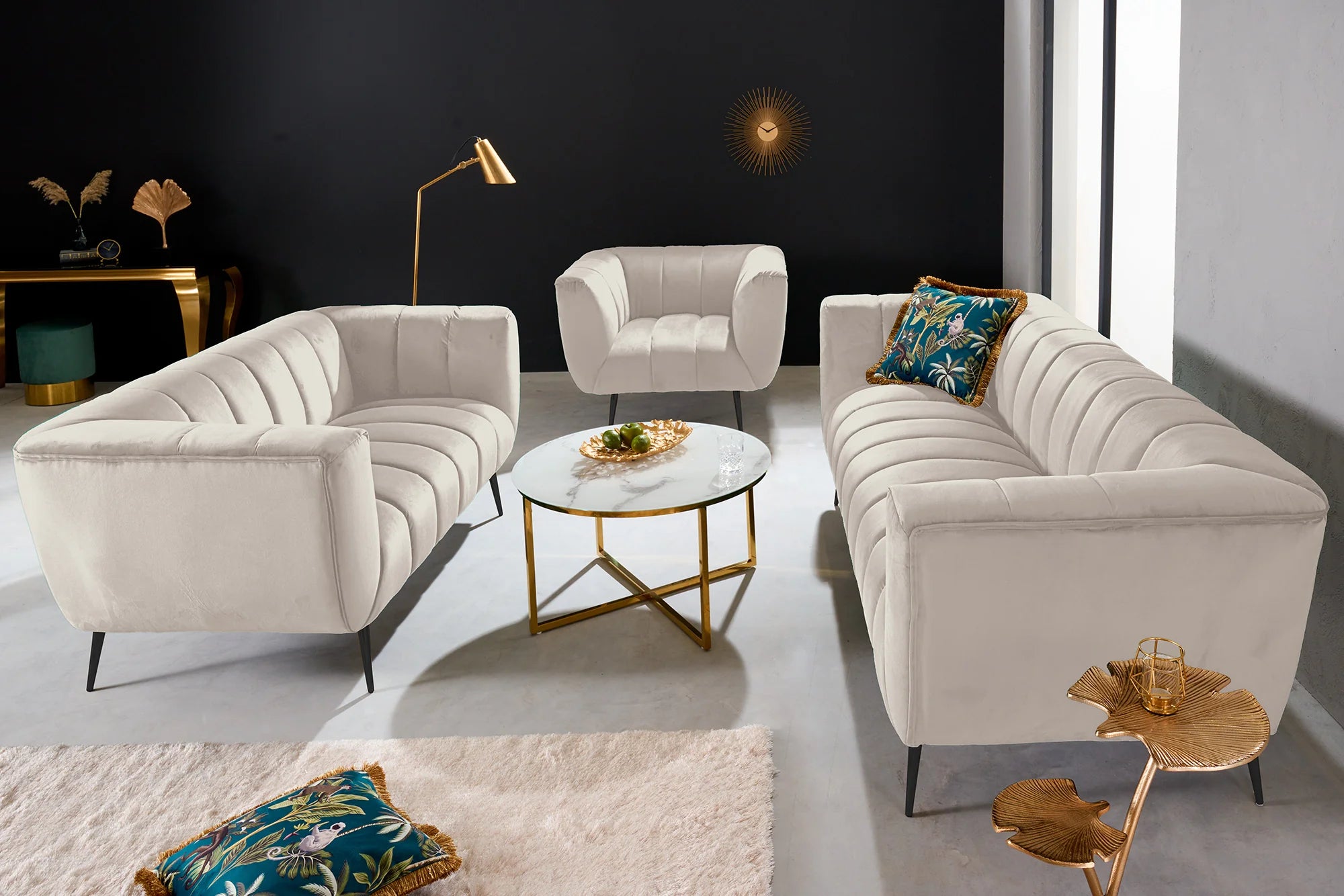 SOFA NOBLESSE 2 osobowa 165 CM SZAMPAŃSKI AKSAMIT / 44537 / INVICTA INTERIOR -  Meblowy Sklep Internetowy Inventio