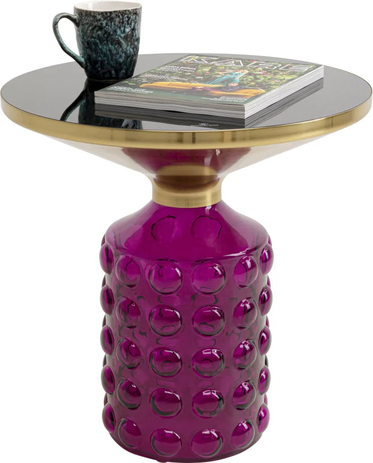 Fioletowy szklany stolik pomocniczy z okrągłym szklanym blatem i złotym wykończeniem