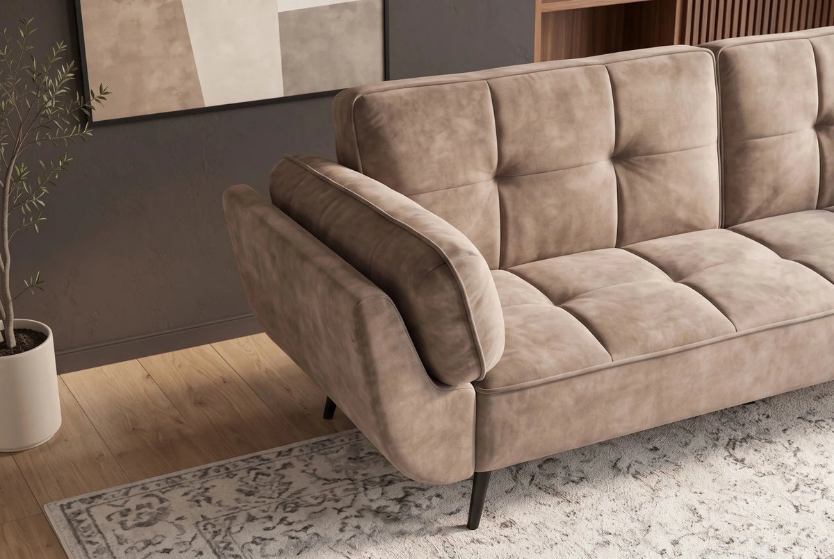 Beżowa sofa BOUTIQUE 215 cm w tkaninie velvet z rozkładanym oparciem i metalowymi nóżkami
