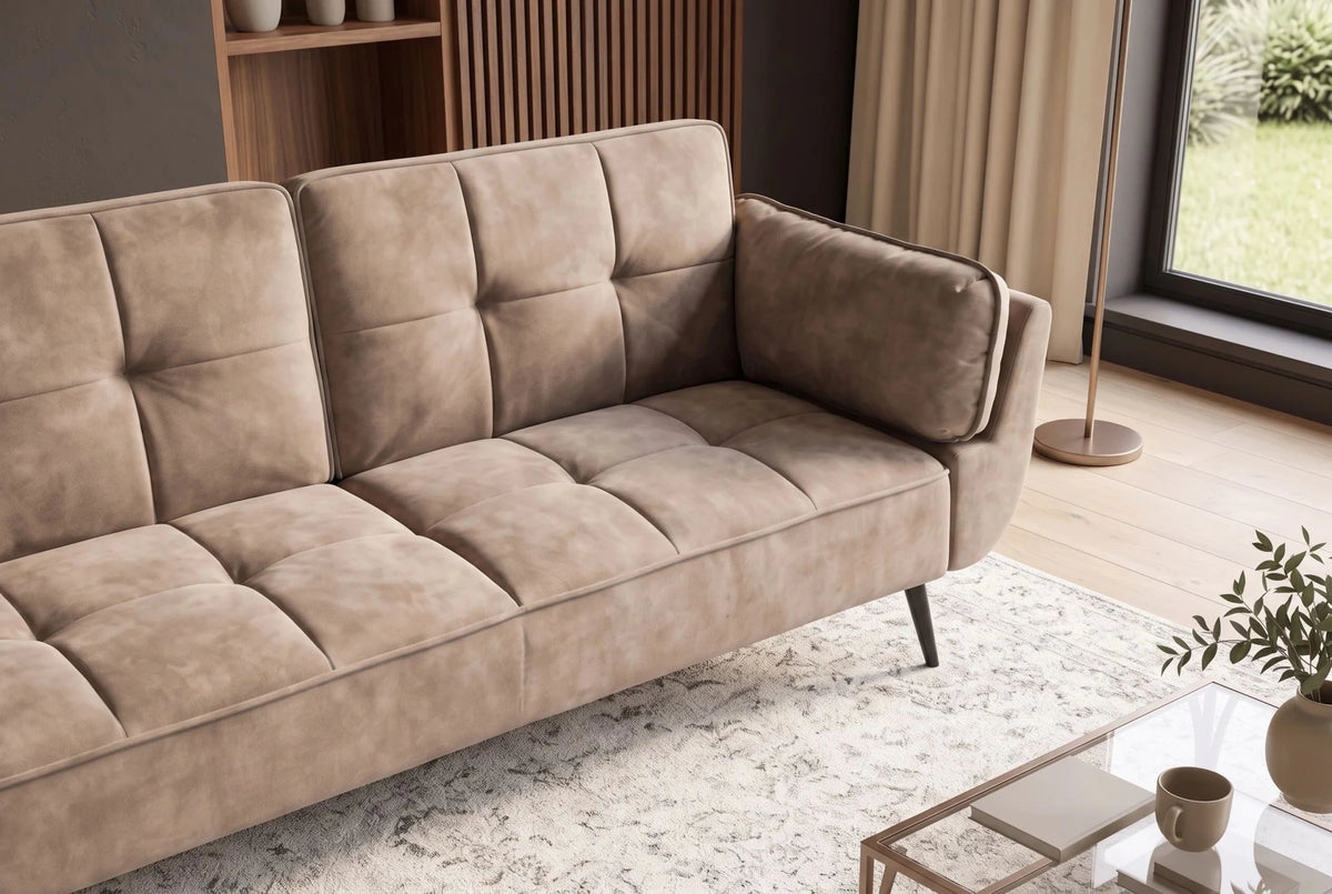 Beżowa sofa BOUTIQUE 215 cm w tkaninie velvet z rozkładanym oparciem i metalowymi nóżkami