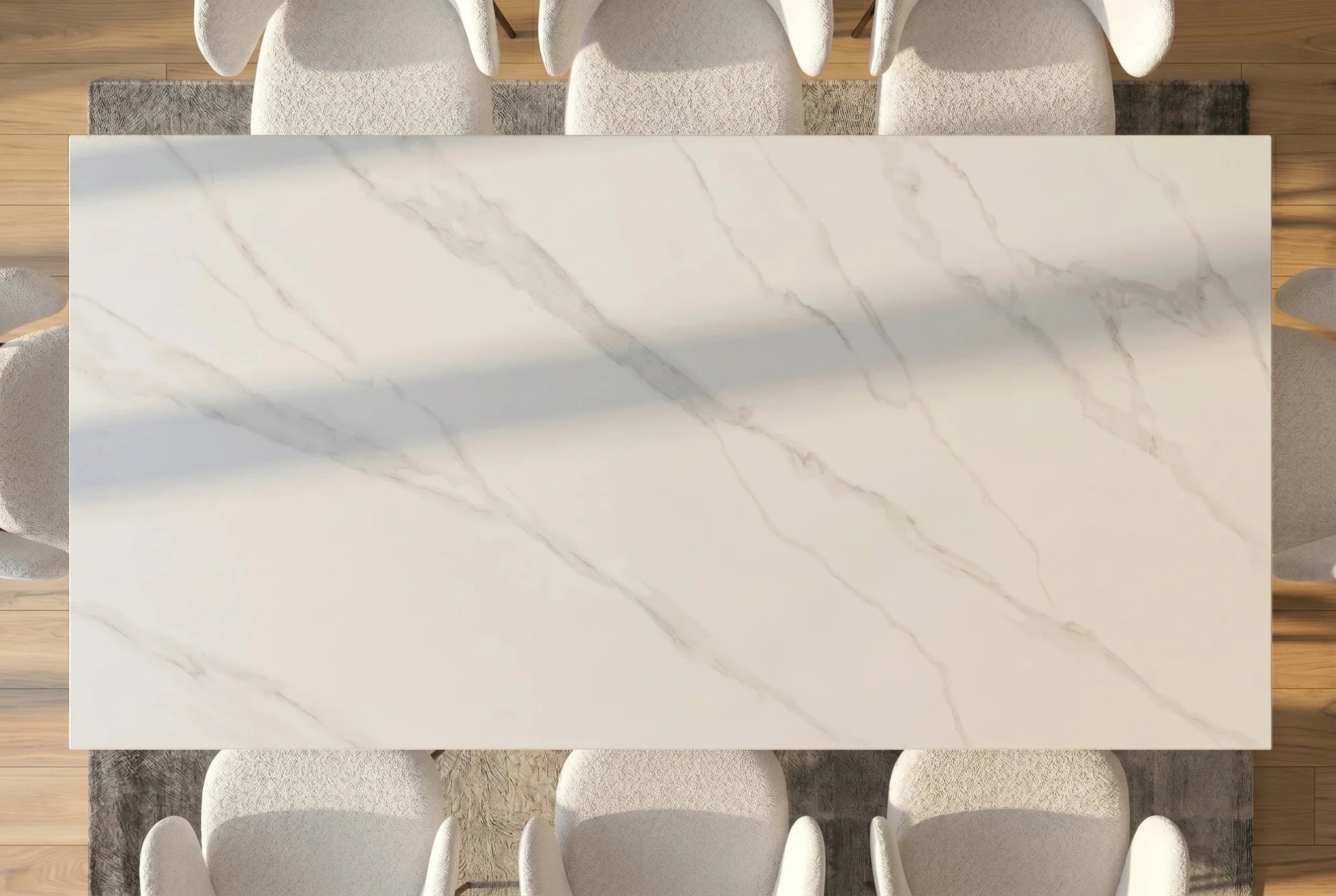 Nowoczesny stół ceramiczny 160 cm z białym marmurowym blatem i metalową podstawą do jadalni