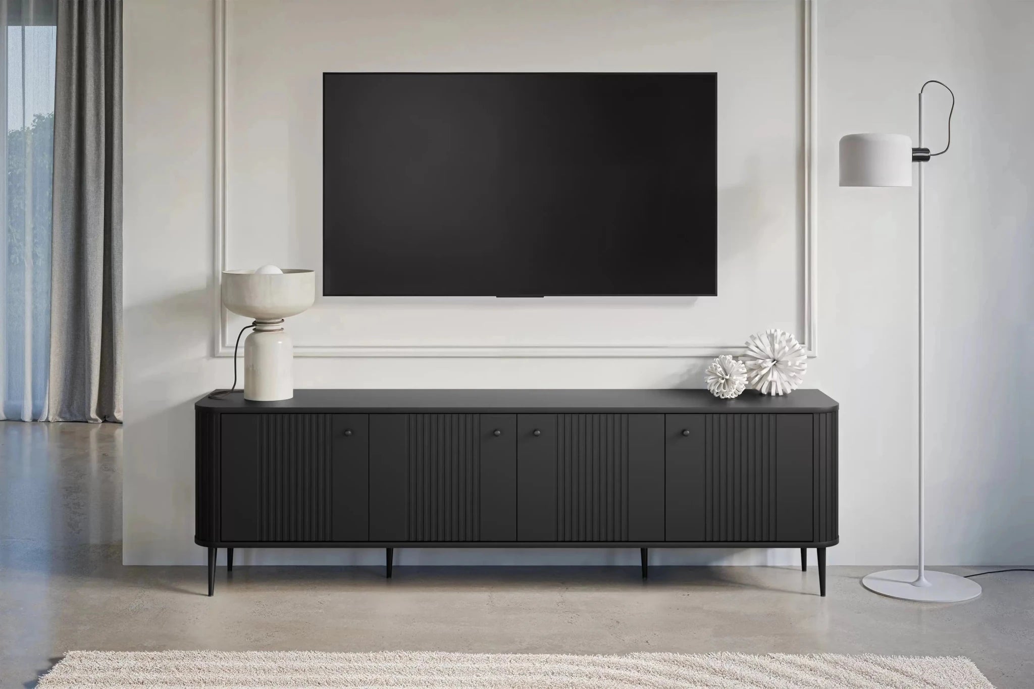 SZAFKA RTV VESPER 187 CM CZARNA / CZARNE UCHWYTY / CZARNE NOGI