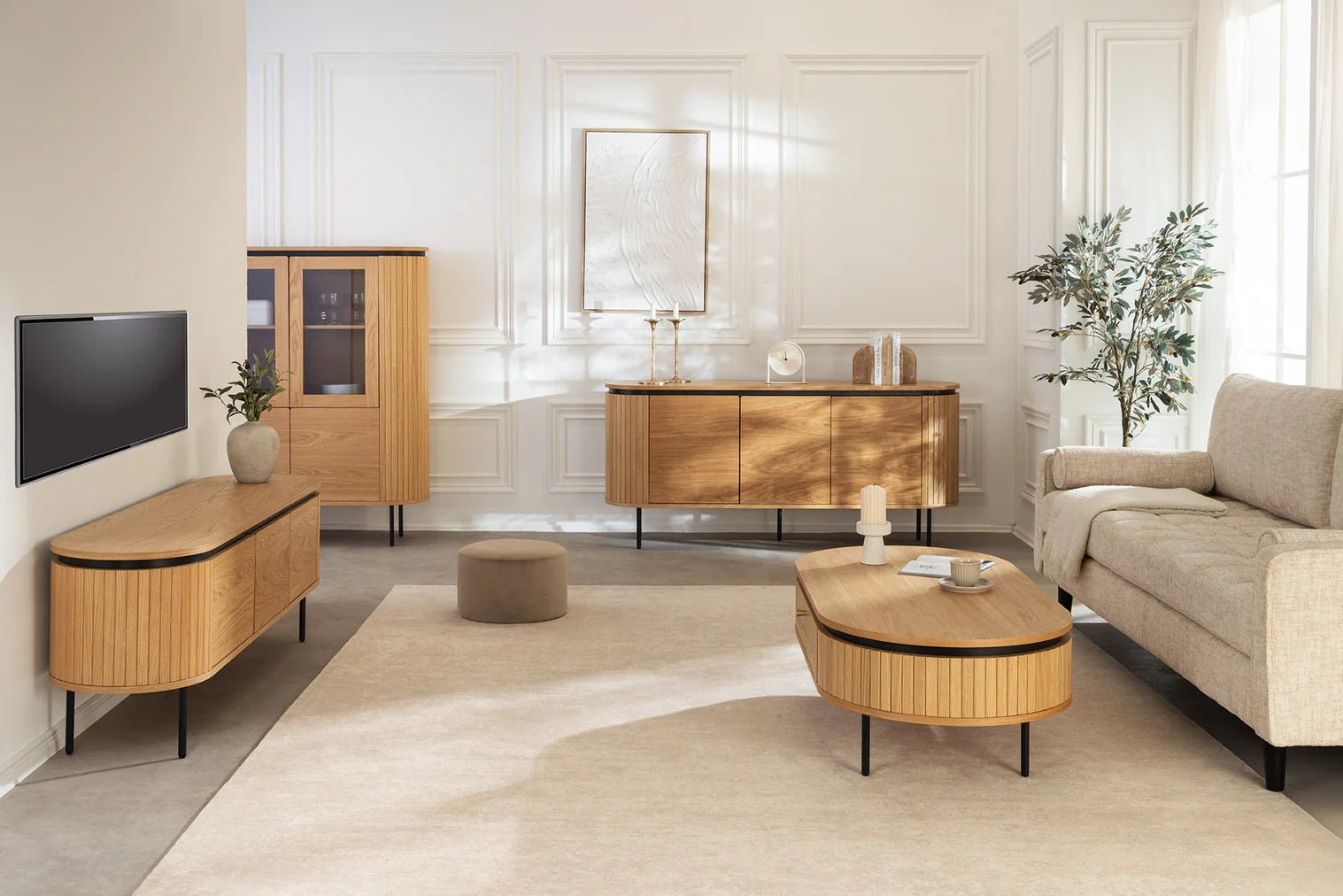 SZAFKA RTV ATELIER 160 CM FORNIR DĘBOWY / 47450 / INVICTA INTERIOR